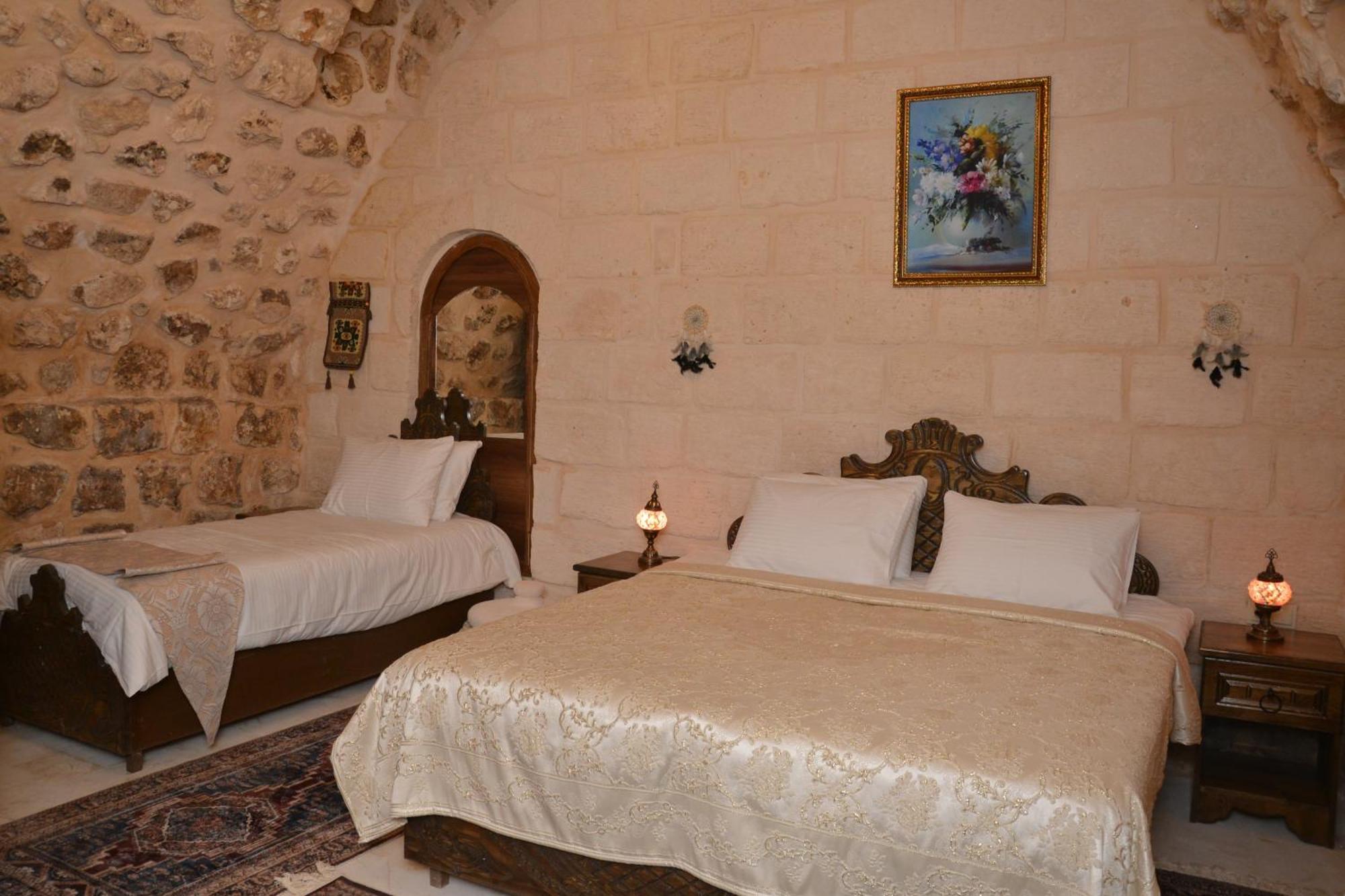Mehmet Bey Konagi Butik Otel Midyat Екстериор снимка