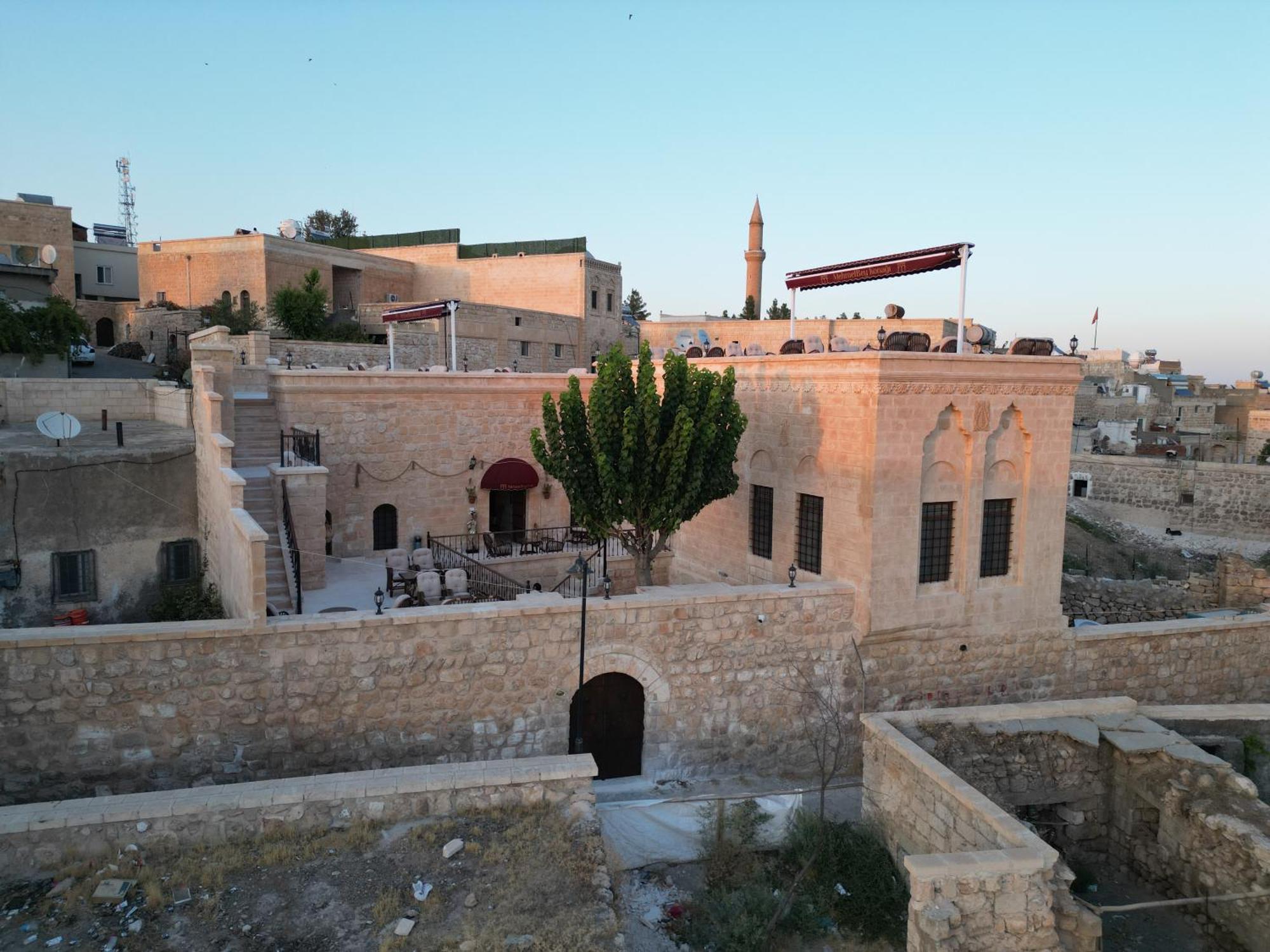 Mehmet Bey Konagi Butik Otel Midyat Екстериор снимка